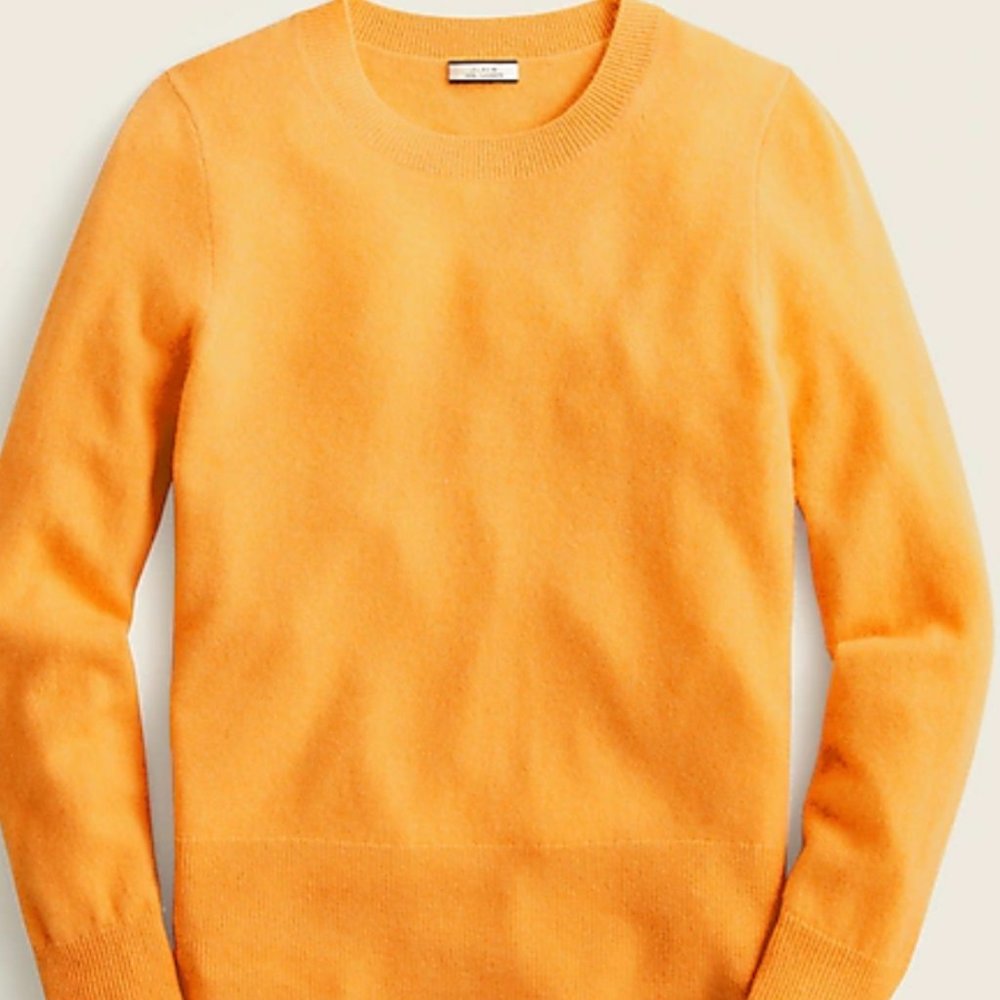 Cashmere Classic- fit crewneck sweater